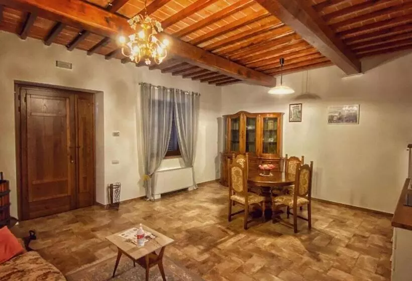 Hotelli Agriturismo Il Casato   Il Torchio