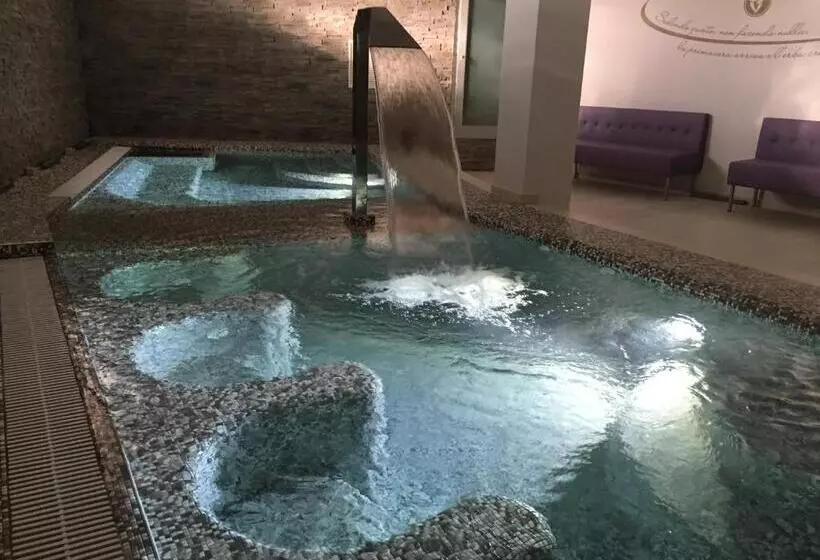ホテル Dei Focesi