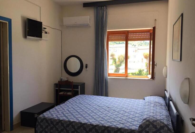 בית מלון כפרי Dei Focesi