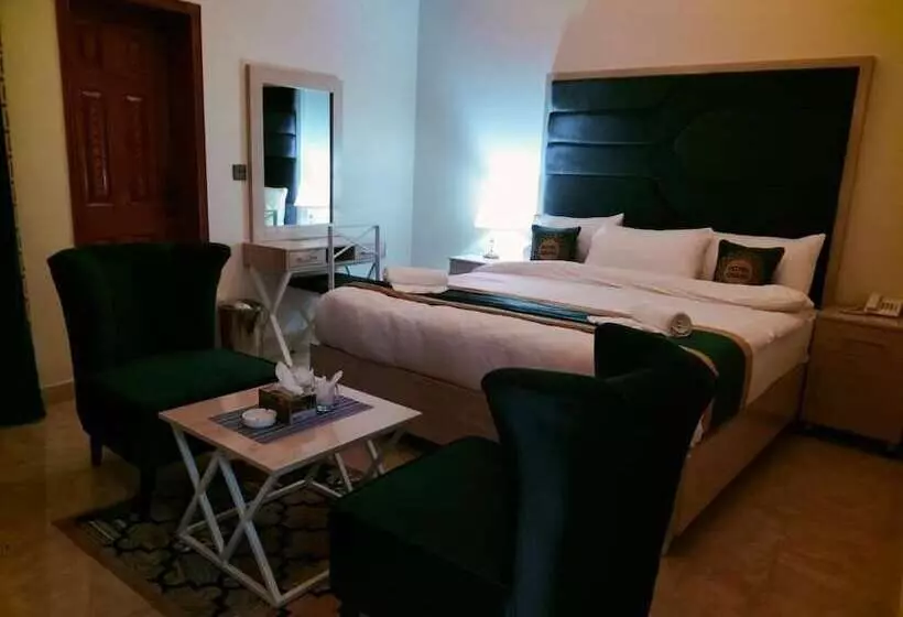 هتل Grand Lahore