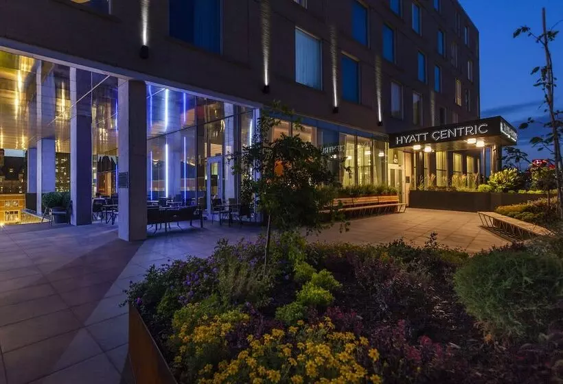 Hôtel Hyatt Centric Montreal - Laval