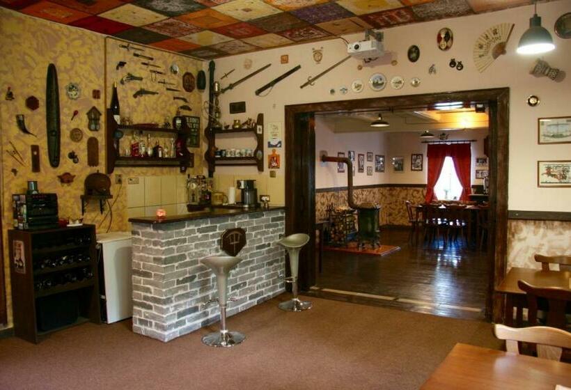 Отель Villa Sunshine / Slunečna Vila