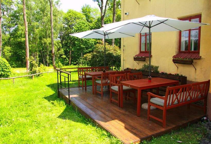 Отель Villa Sunshine / Slunečna Vila