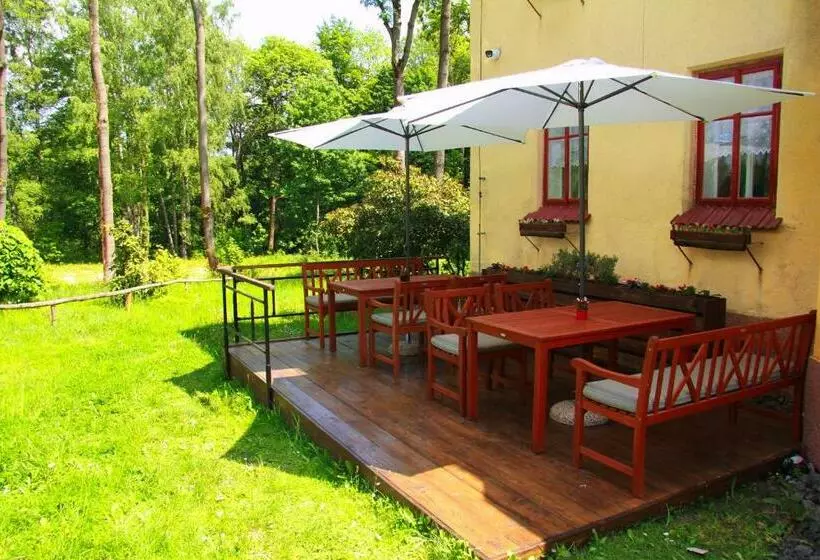 Hotelli Villa Sunshine / Slunečna Vila