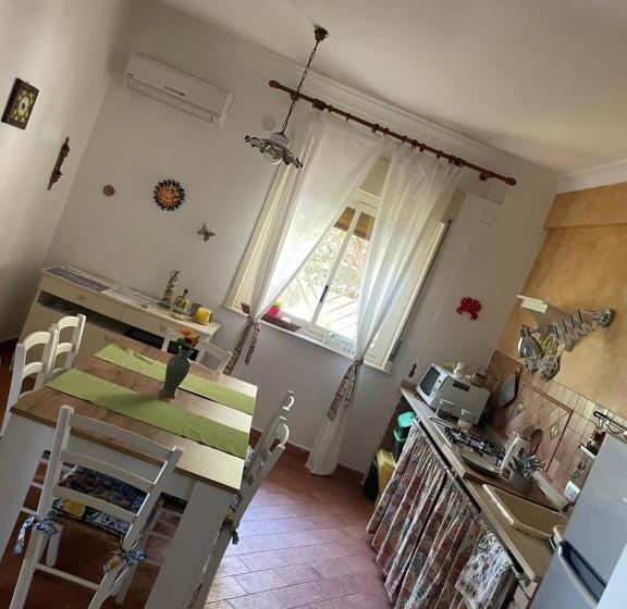 ペンション La Casetta Di Ro Ro