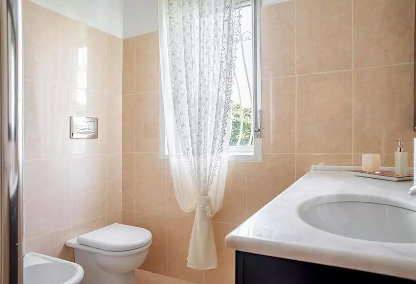 Villa Il Carrubo Con Piscina