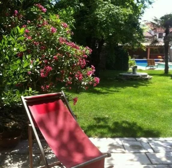 Aamiaismajoitus (B&B) La Cathare
