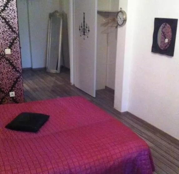 Aamiaismajoitus (B&B) La Cathare