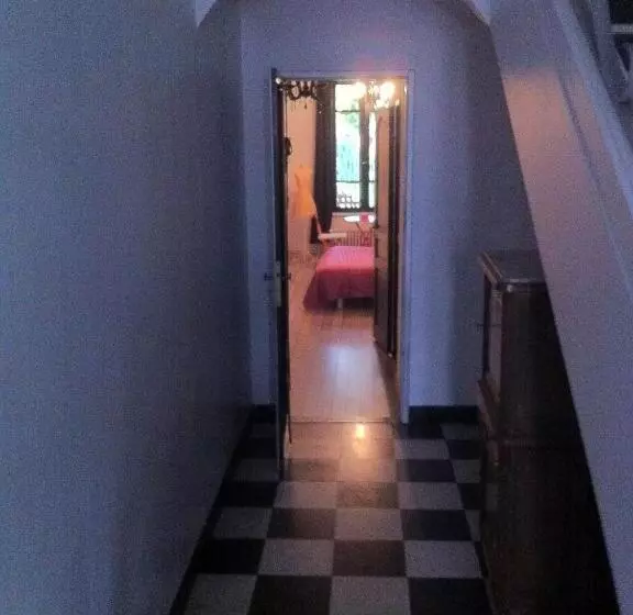 Aamiaismajoitus (B&B) La Cathare