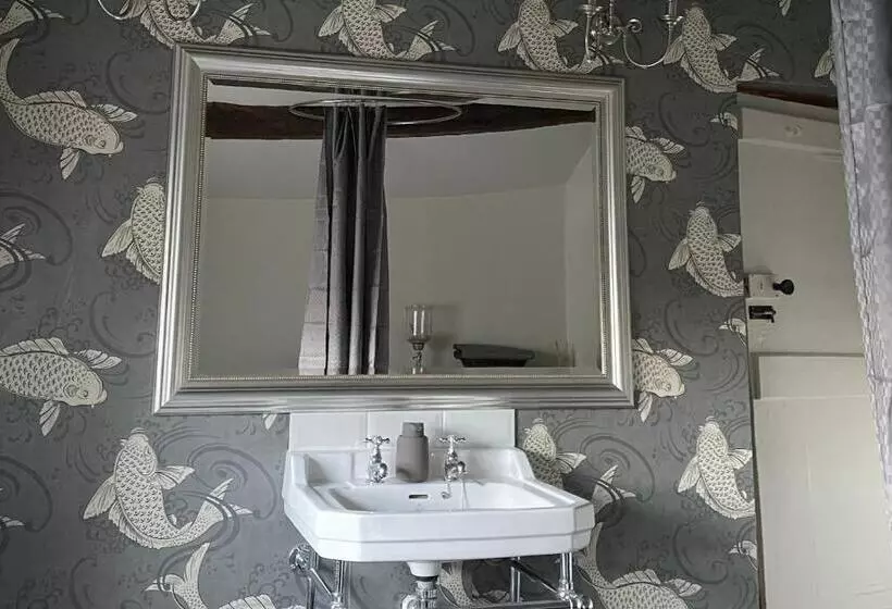 Aamiaismajoitus (B&B) Old Daltongate House