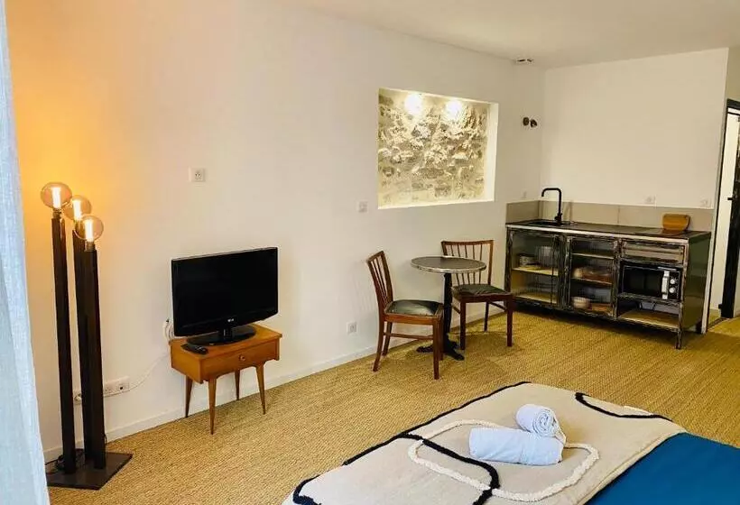Coquet Studio En Coeur De Ville Avec Wifi Et Clim