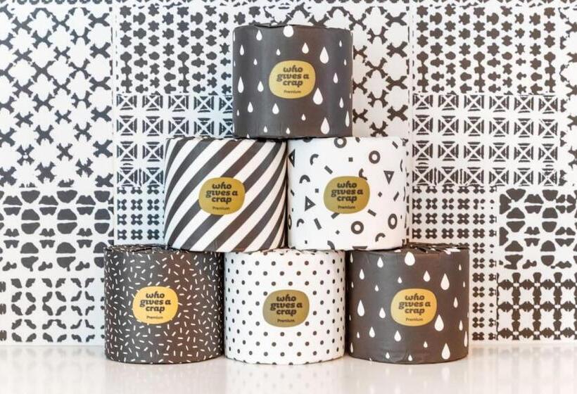 Homely 2 Br Apt At Coolum Beach W Pool