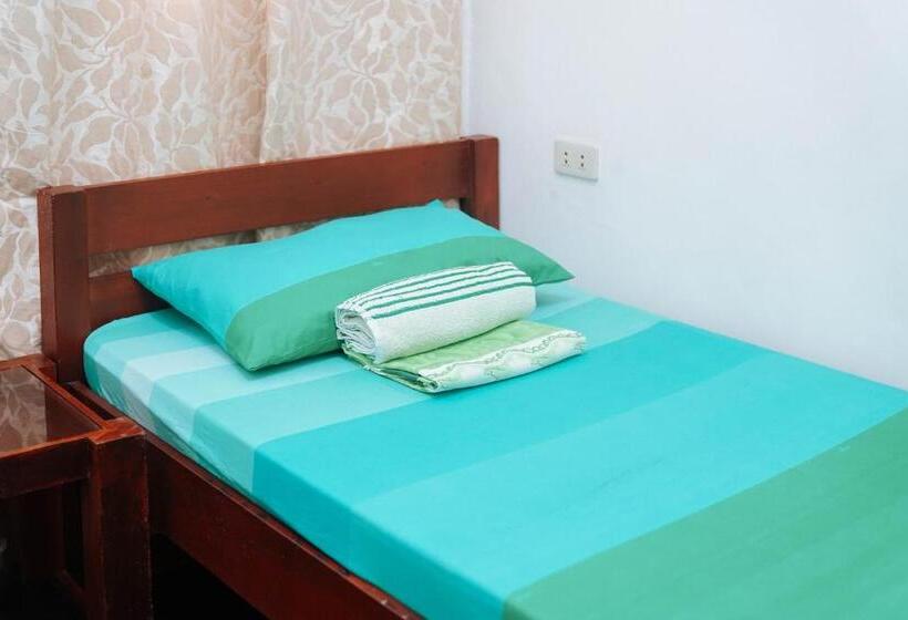 Hotel C Star Travellers Inn