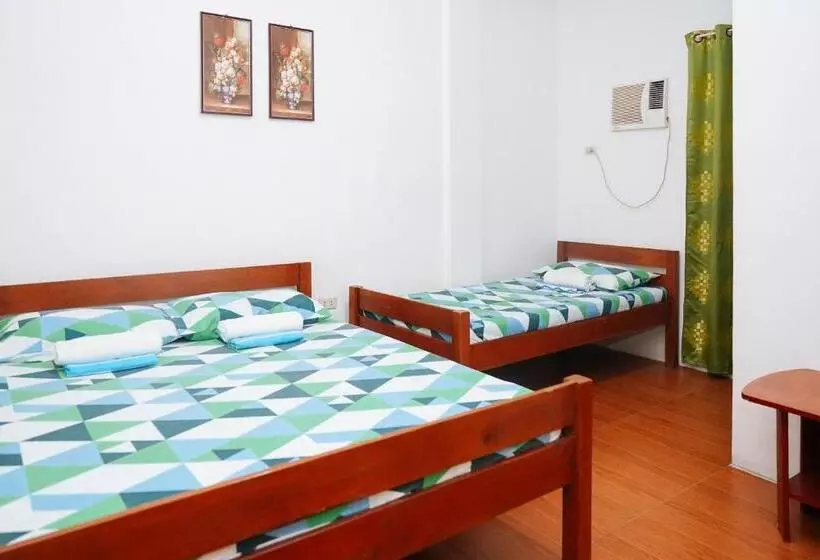 ホテル C Star Travellers Inn