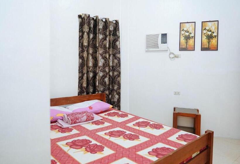 Hotel C Star Travellers Inn