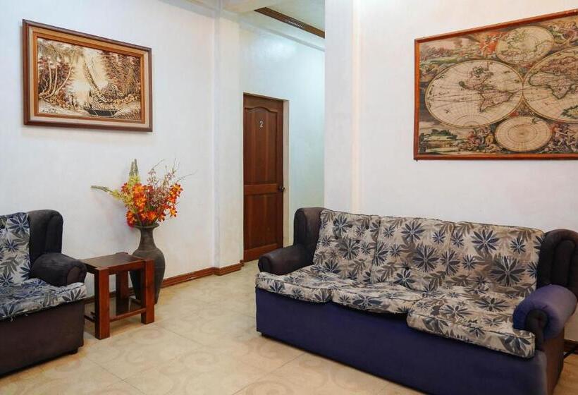 Hotel C Star Travellers Inn