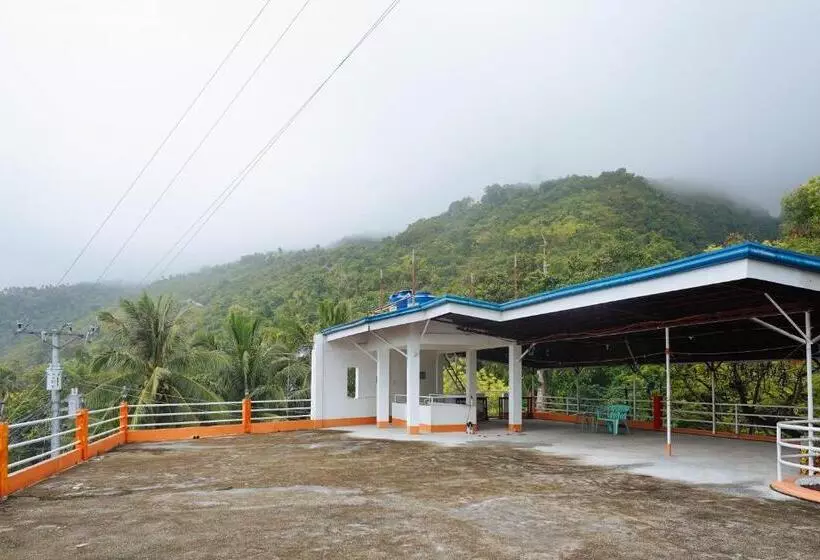 ホテル C Star Travellers Inn