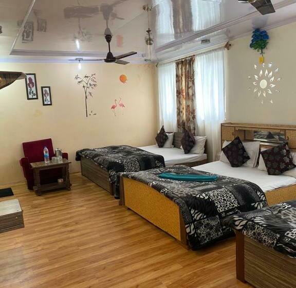 Hotel Young Mamta