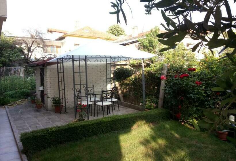 بنسيون Family Hotel Bellehouse