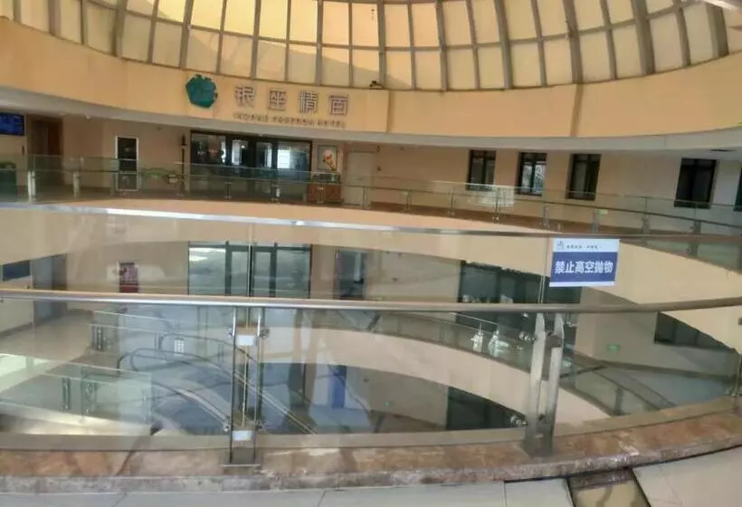银座精宿酒店(济南莱芜旅发印象城凤城西大街店)