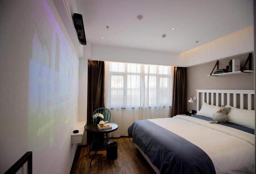 银座精宿酒店(济南莱芜旅发印象城凤城西大街店)