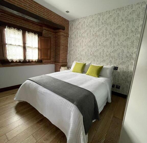 Apartamento Del S Xvi En El Casco Histórico De Luanco