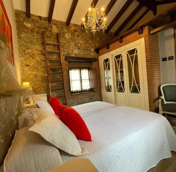 Apartamento Del S Xvi En El Casco Histórico De Luanco