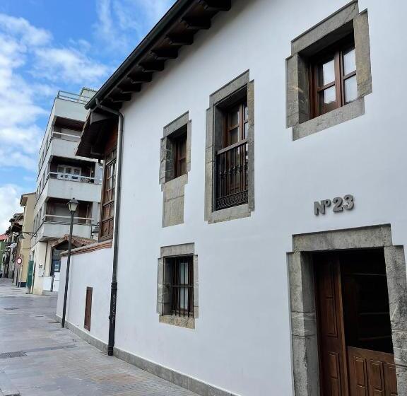Apartamento Del S Xvi En El Casco Histórico De Luanco