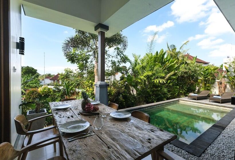 Fer Vio House Tumbak Bayuh