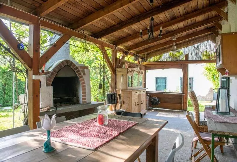Hermann Cottage