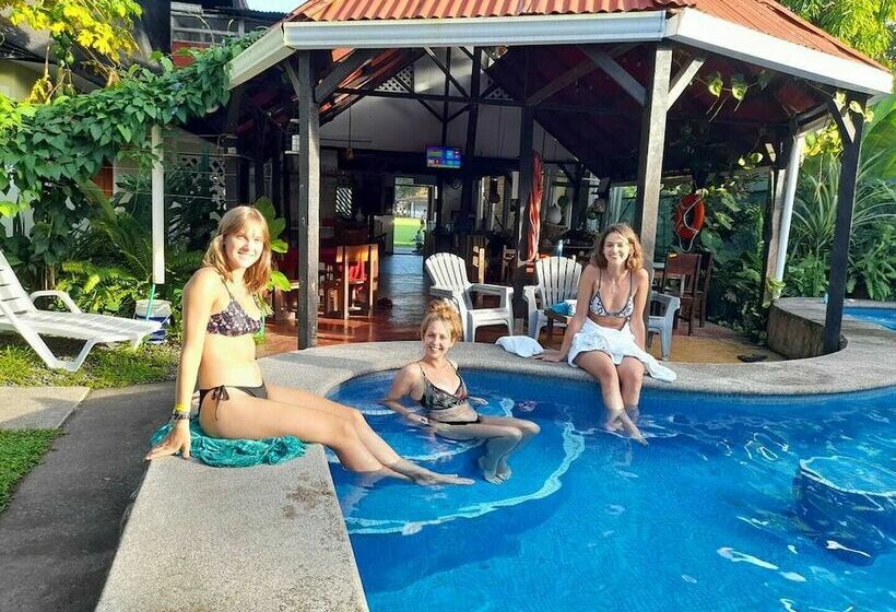 Miss Miriam Hotel Frente Al Mar