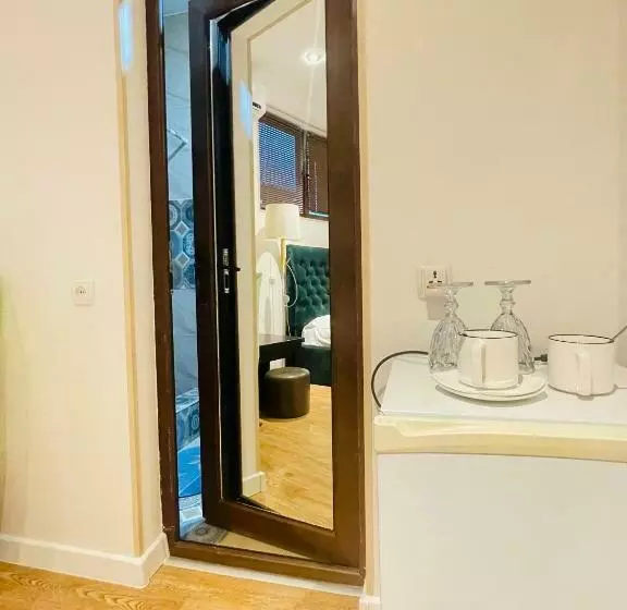 پانسیون Happy Home