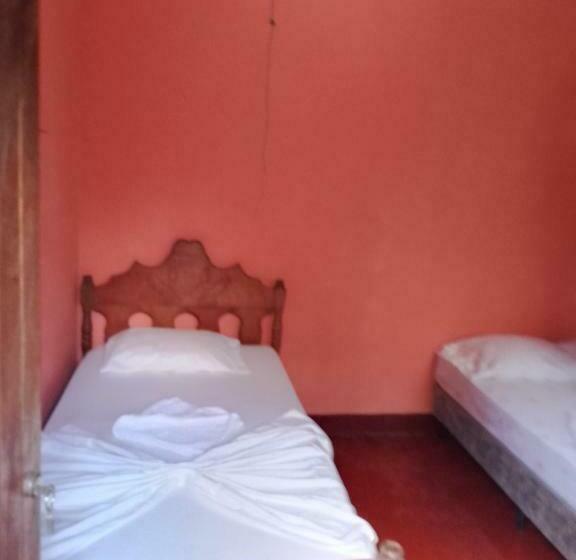 بنسيون Hospedaje La Paloma