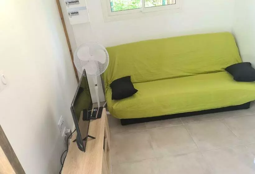 Bung Hello Village,petit Bungalow Confortable Avec Jacuzzi