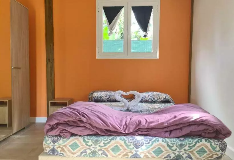 Bung Hello Village,petit Bungalow Confortable Avec Jacuzzi