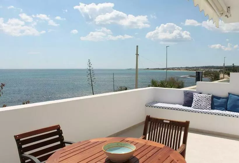 Casa Fronte Mare A Torre Vado 2