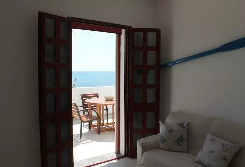 Casa Fronte Mare A Torre Vado 2
