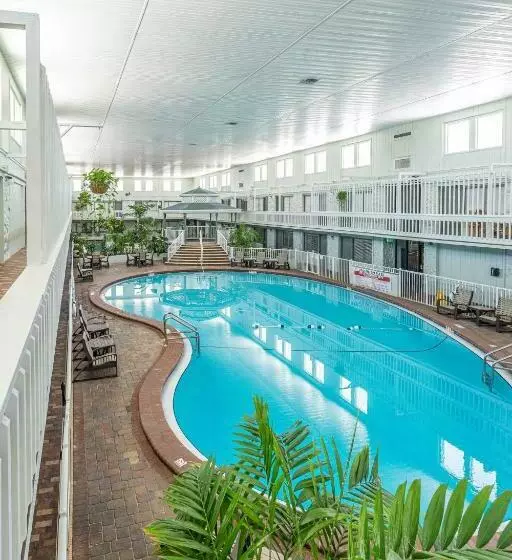 Club Destin Condos
