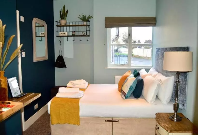 The Nest Hotel & Restaurant