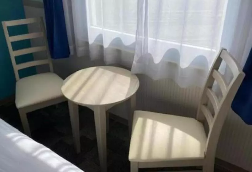 Hotelli Toyoko Inn Tsubame Sanjo Ekimae