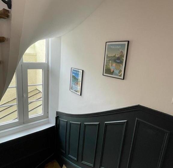 Le Gîte De Jean Thevenin, Avec Parking Gratuit