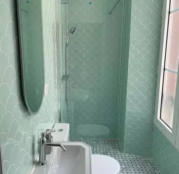 Le Gîte De Jean Thevenin, Avec Parking Gratuit