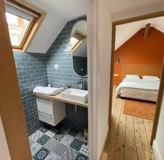 Le Gîte De Jean Thevenin, Avec Parking Gratuit