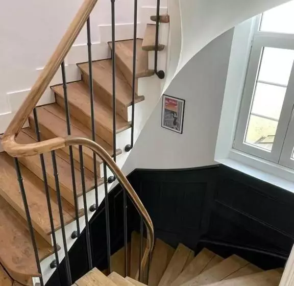 Le Gîte De Jean Thevenin, Avec Parking Gratuit