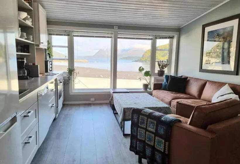 Loftsleilighet Midt I Sentrum