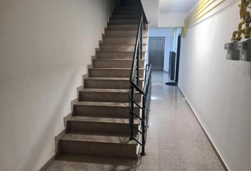 Mall Luxury Apartments