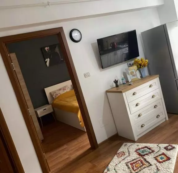 Mall Luxury Apartments