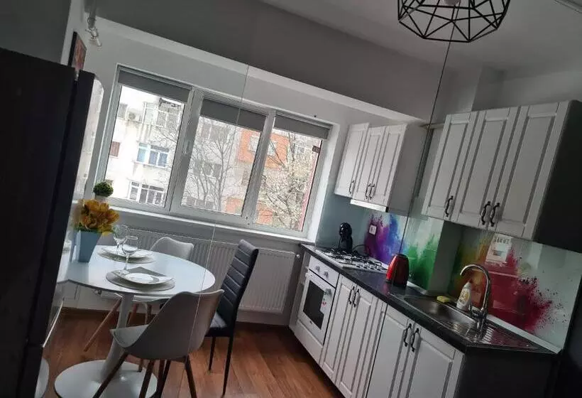 Mall Luxury Apartments