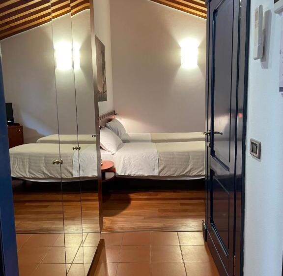 پانسیون Boutique Rooms 3 0