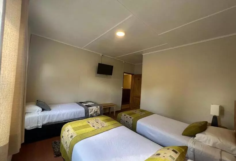 پانسیون Hostal Reymer Patagonia